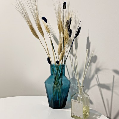 Vaso poligonale blu